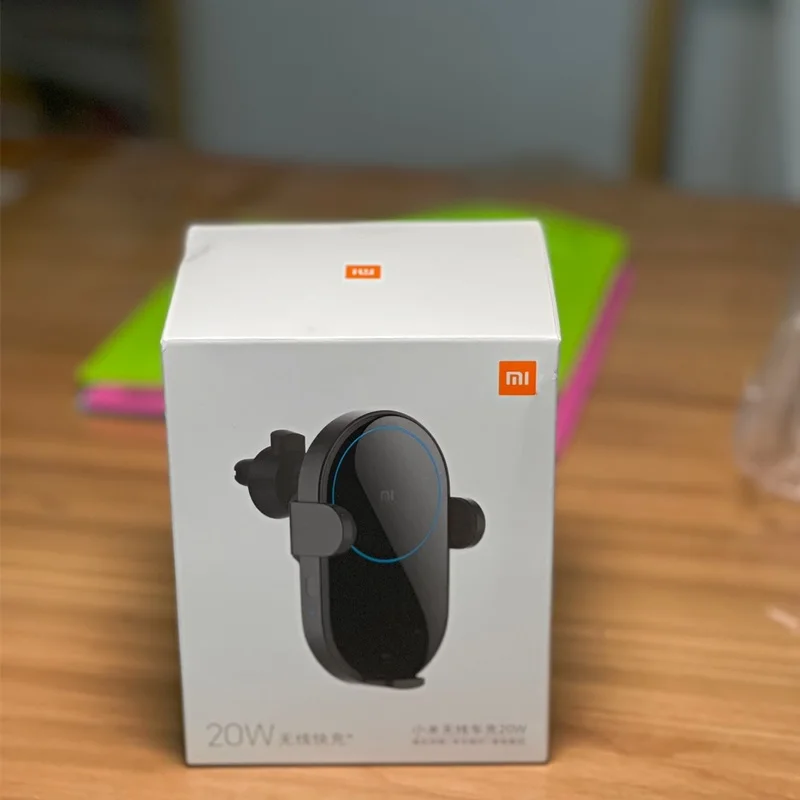 Оригинальное беспроводное автомобильное зарядное устройство Xiaomi 20 Вт Qi быстрая