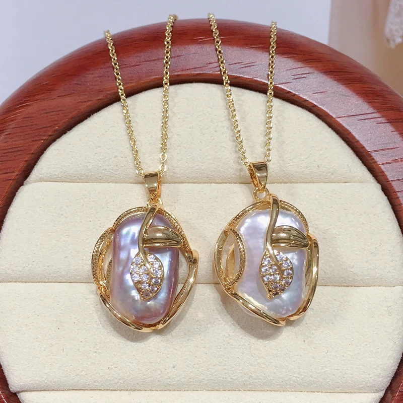 

ZHBORUIN 2022 New 100% Real Natural freshwater Baroque Pearl Necklace Big Pearl Jewelry Leaf Pendant Chain For Woman Girl Gift