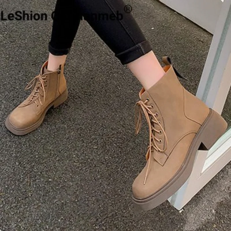 

LeShion Of Chanmeb Women Real Leather Boots Square Heel Lace-up Square Toe Short Ankle Boots Platform Gothic Shoe 40 Fall Winter