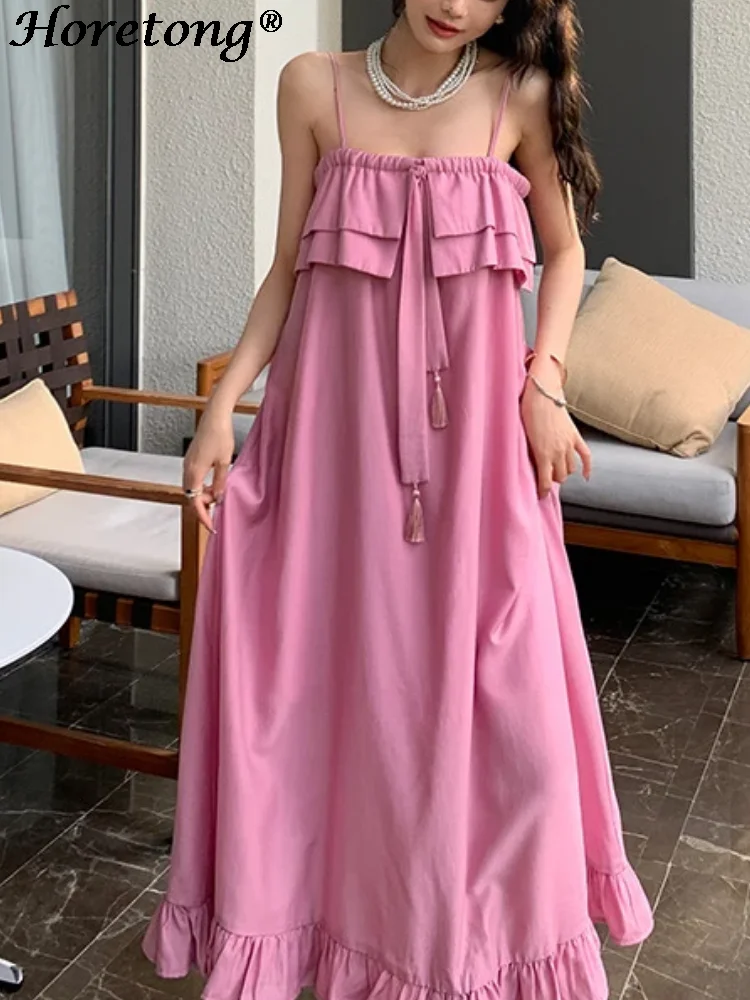 

Женское платье на бретельках-спагетти, без рукавов