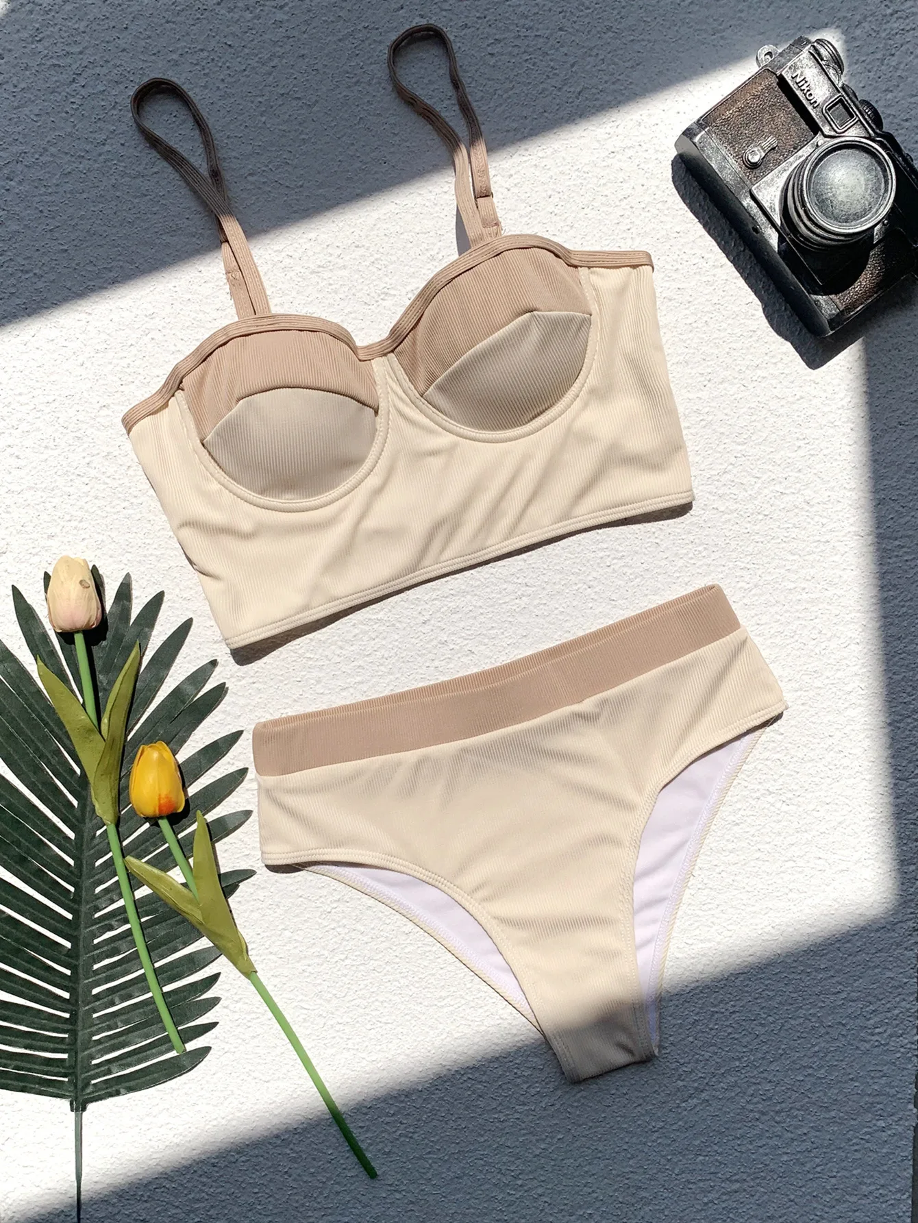 

Sexy Brown Splicing Underwired Padded Bikini Women Swimwear Female Swimsuit Two-pieces Bikini Set High Cut Bathing Suit Swim