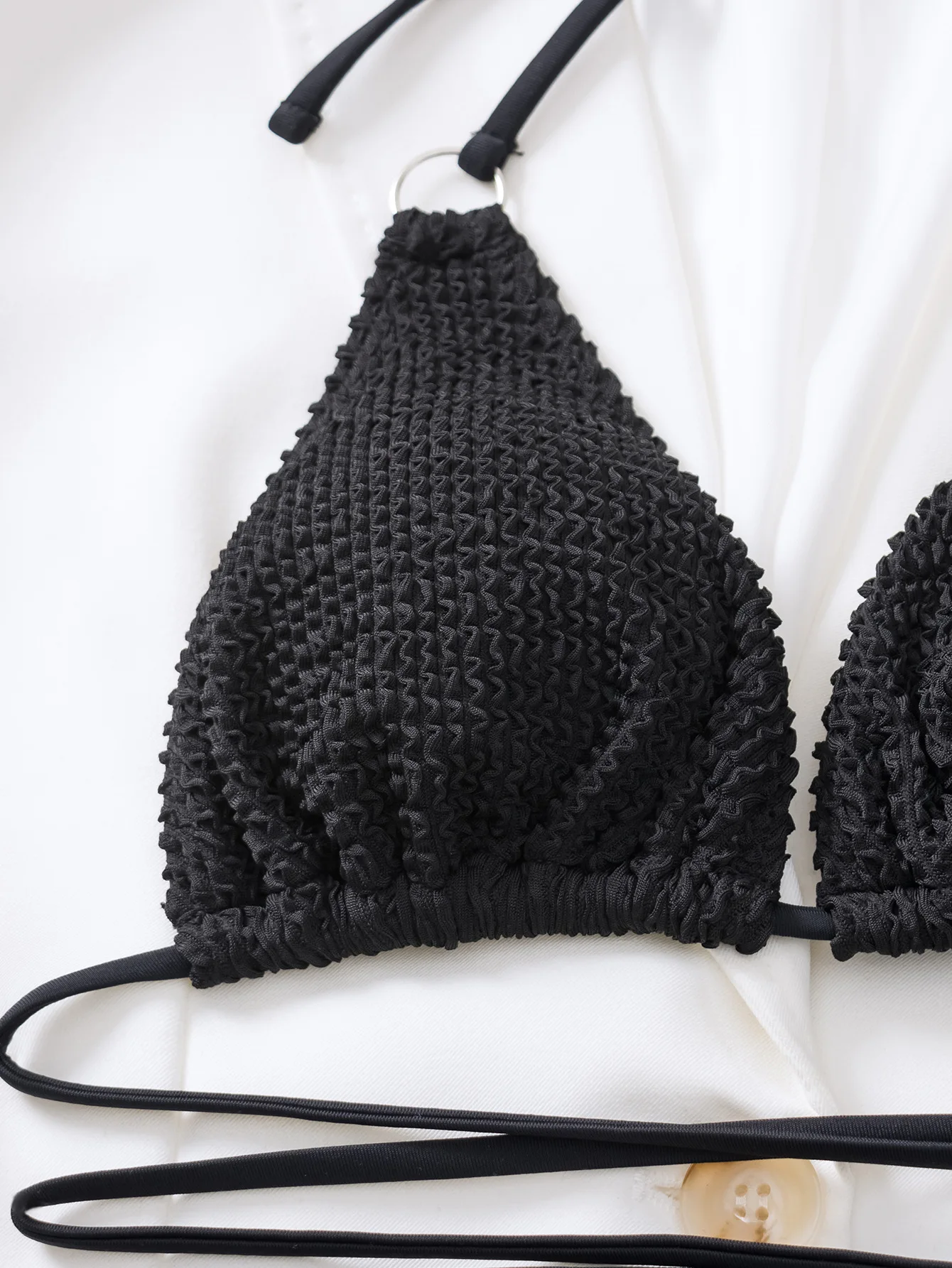 Рисунок 6 - 2023 однотонный купальник из змеиной ткани на шнуровке