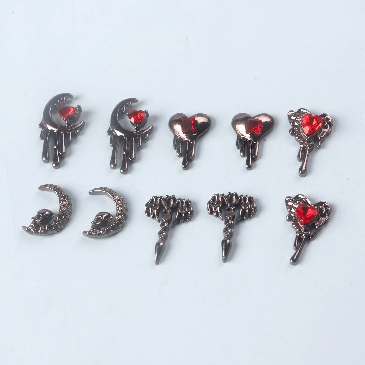 Металлические аксессуары для дизайна ногтей на Хэллоуин 2024 черное красное