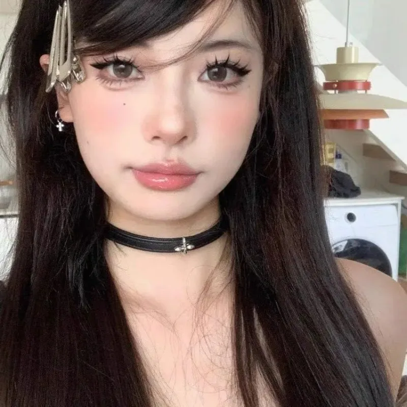 Женское ожерелье с крестом в стиле панк Y2K