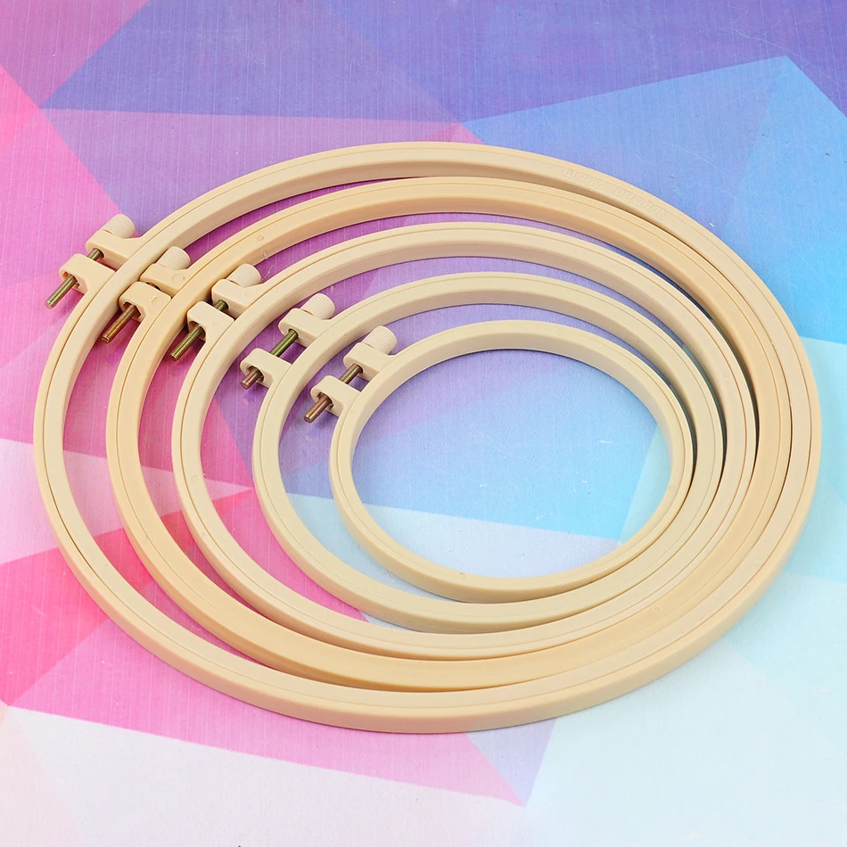 

1PC Embroidery Hoop 9.5-32cm Round Cross Stitch Rack Plastic Embroidery Hoop Frame Rings for DIY Cross Stitch Sewing Craft Tools
