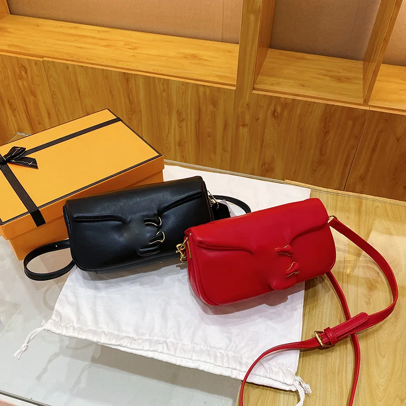 

2023 New Women's Bag High-end Texture Fashionable Retro French Solid Color Crossbody Bag Women's Fashion Shoulder Bag