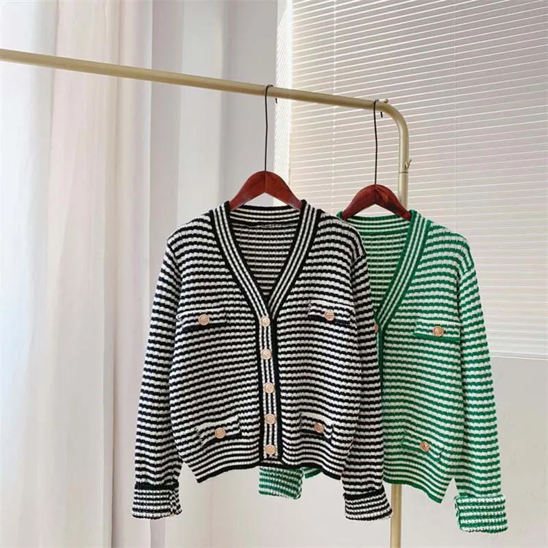 

DAYIFUN High Quality Women's Oversize Sweater Striped V Neck Cropped Cardigan Knitted Korean Fashion Leisure Baggy Chic Knitwear