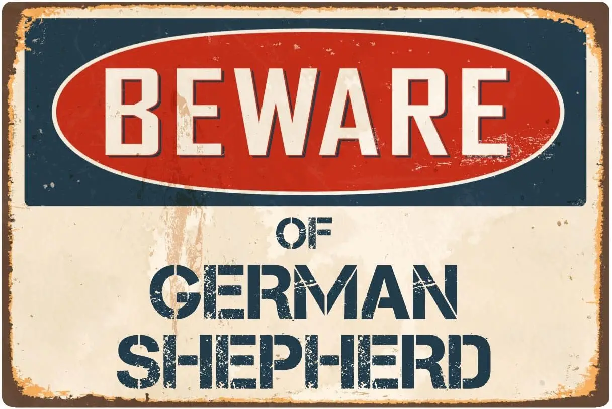 НаклейкаПират Остерегайтесь немецкой овчарки 8 x 12 дюймов Винтажный алюминиевый