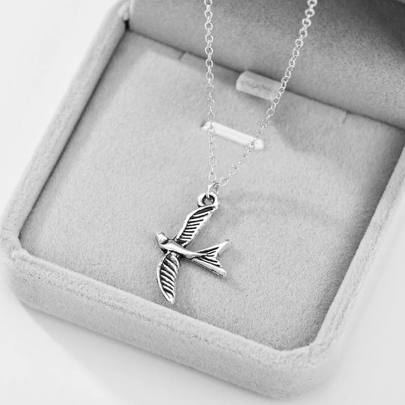 

Bird Animal Necklace Women Fashion Vintage Jewelry Accessories Fashion glamour jewelry gifts for men and women