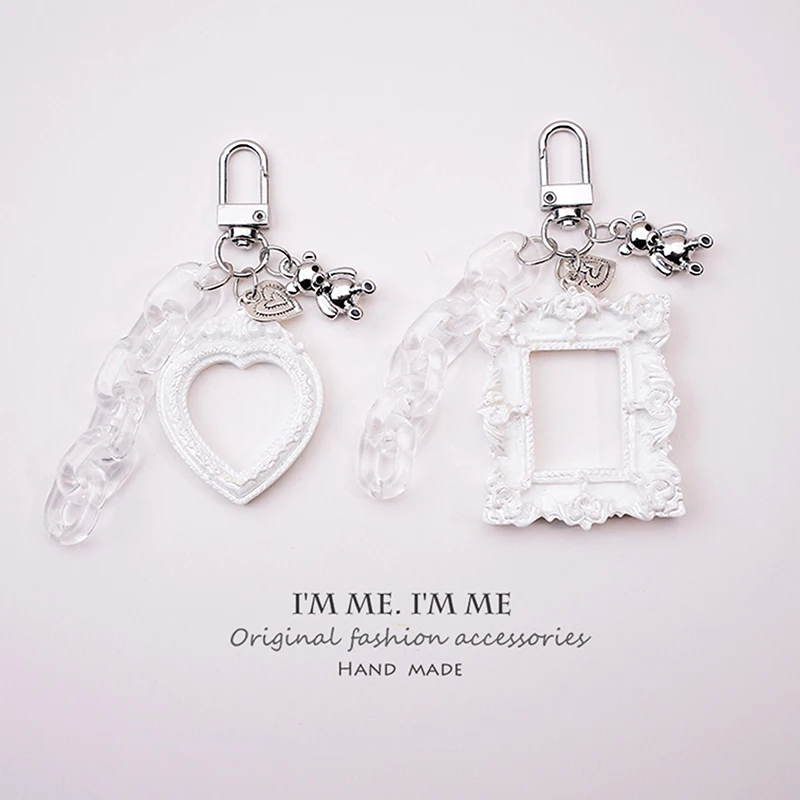 

European Style Relief Photo Frame With Keychain Heart Square Shaped Photocard Holder Pendant Acrylic Love Heart Photo Frame