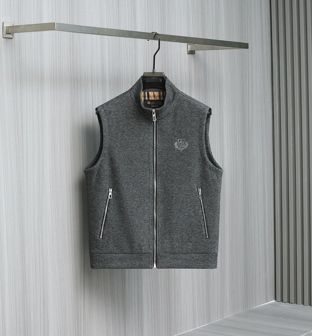 Мужской кашемировый жилет с капюшоном на осень/зиму