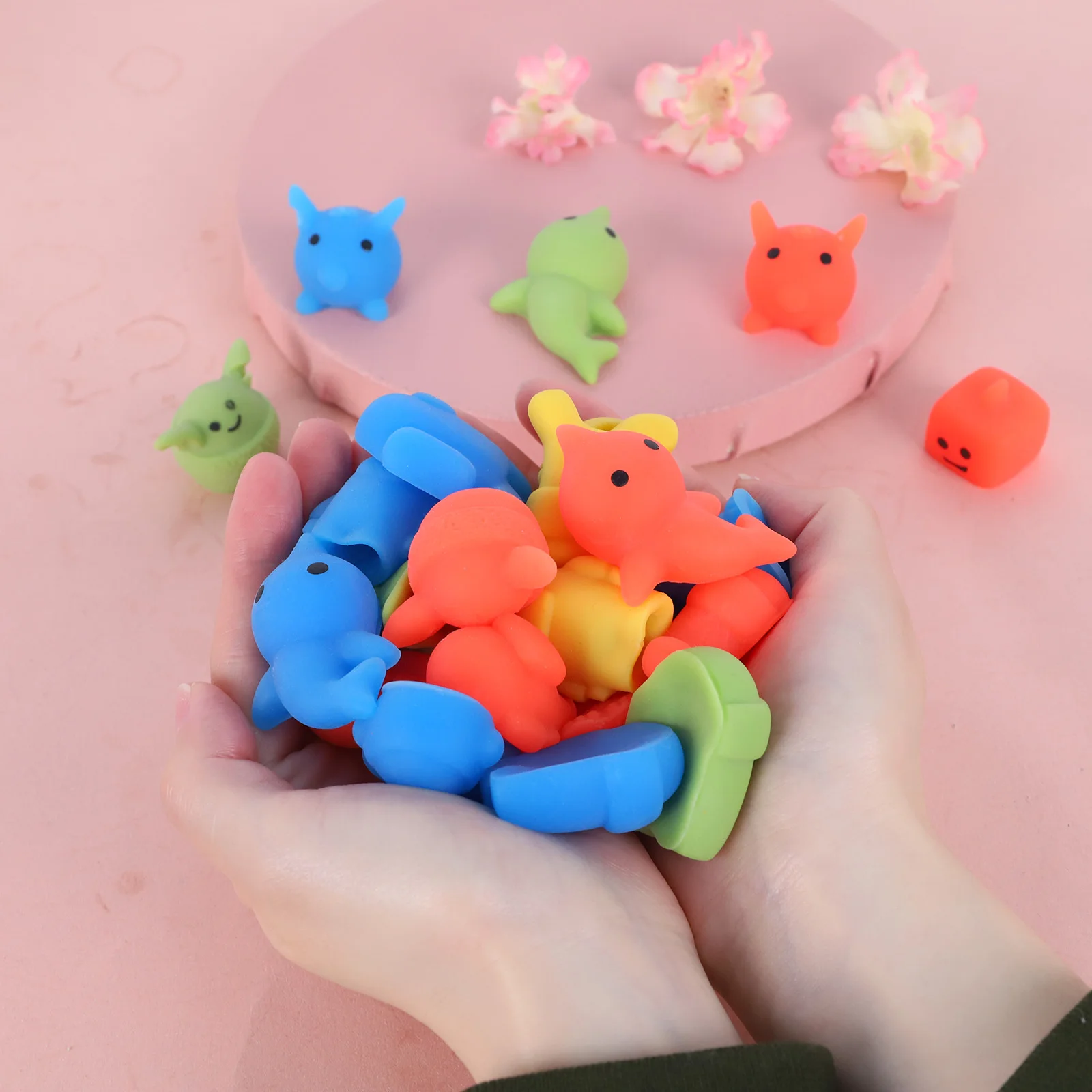 20pcs/Lot Kawaii Cartoon Anime Kneading Toys Baby Emotion Control Toys Decompression Children Birthday Toys Gifts enlarge