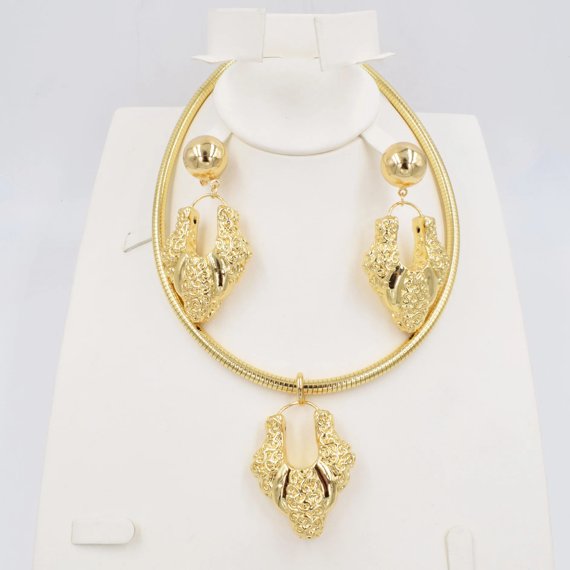 

Новинка, высокое качество, Ltaly 750, цвет золото, искусственные африканские бусины, модное ожерелье, набор сережек, ювелирные изделия