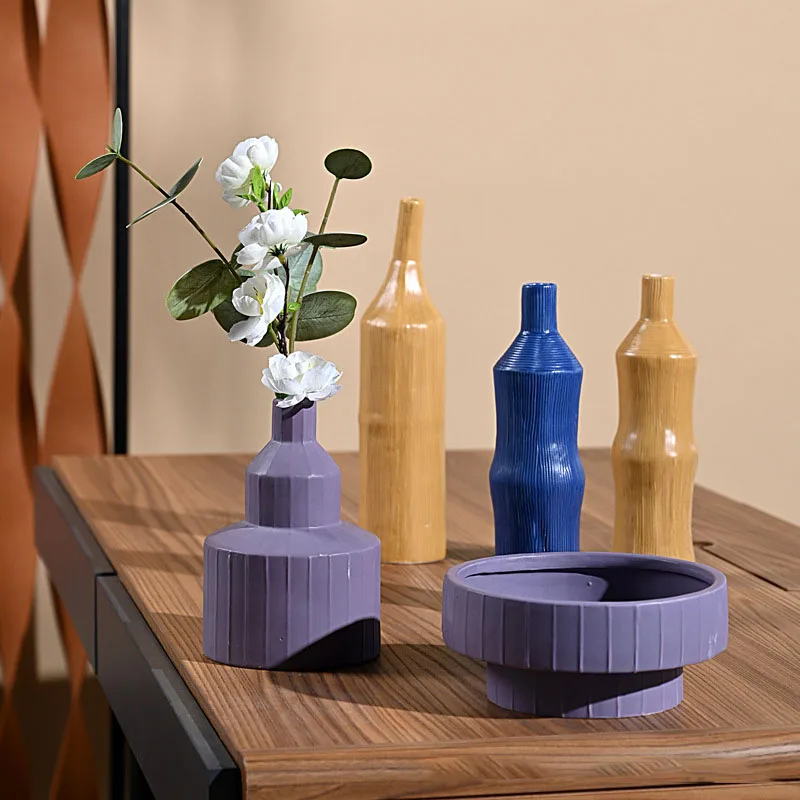

Nordic INS Vase Living Room Decor Modern Home Decoration Porcelain Vases Decoration Home Decor House Decor Desk Decoration