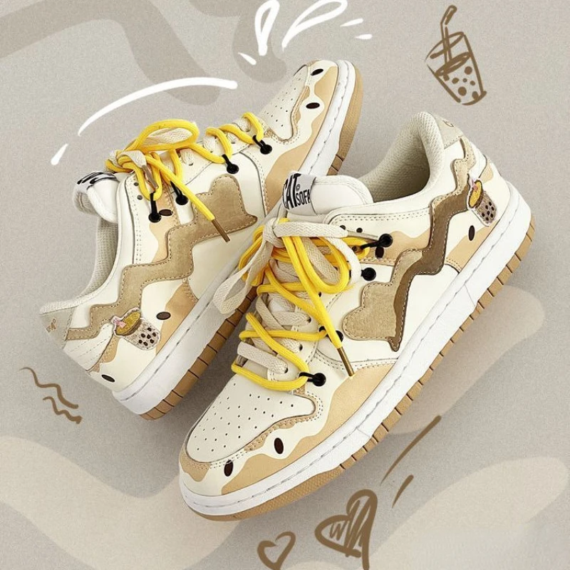 

2023 New Summer Casual Couple Sneakers Pearl Milk Tea Heart Print Fashion Designer Flat Men Shoes Youthful Trendy Walking Shoes