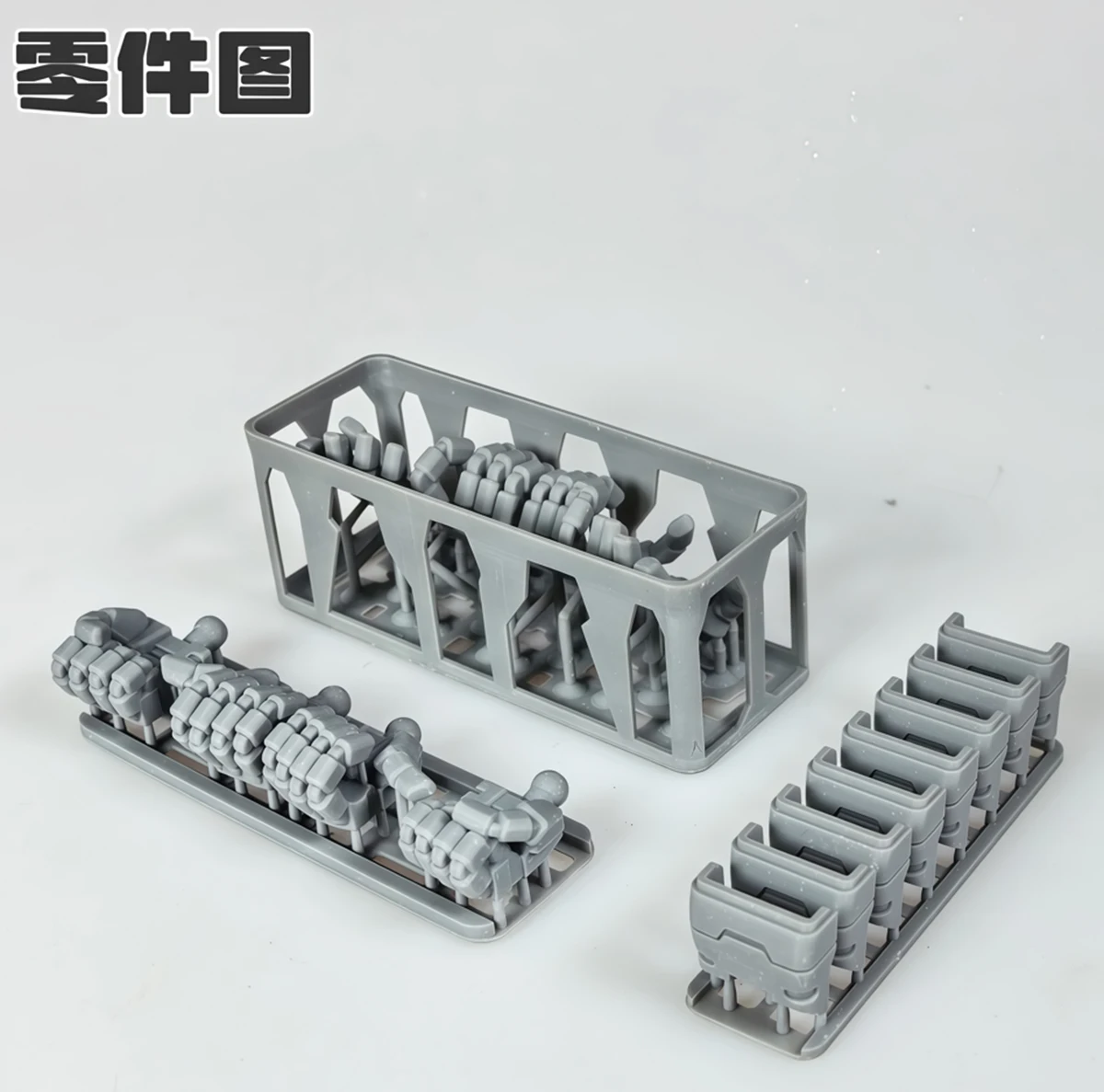 Фото Набор аксессуаров для модификации фигурок Anubis MGH-004 MG Zaku: зеленые и красные руки Заку, детали для рук, сумка для хранения. №4