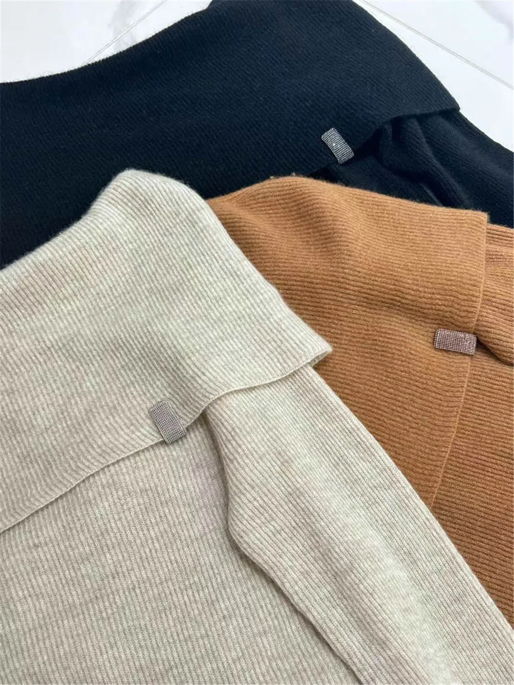 Осенне-зимний кашемировый свитер с открытыми плечами для женщин вязаный пуловер