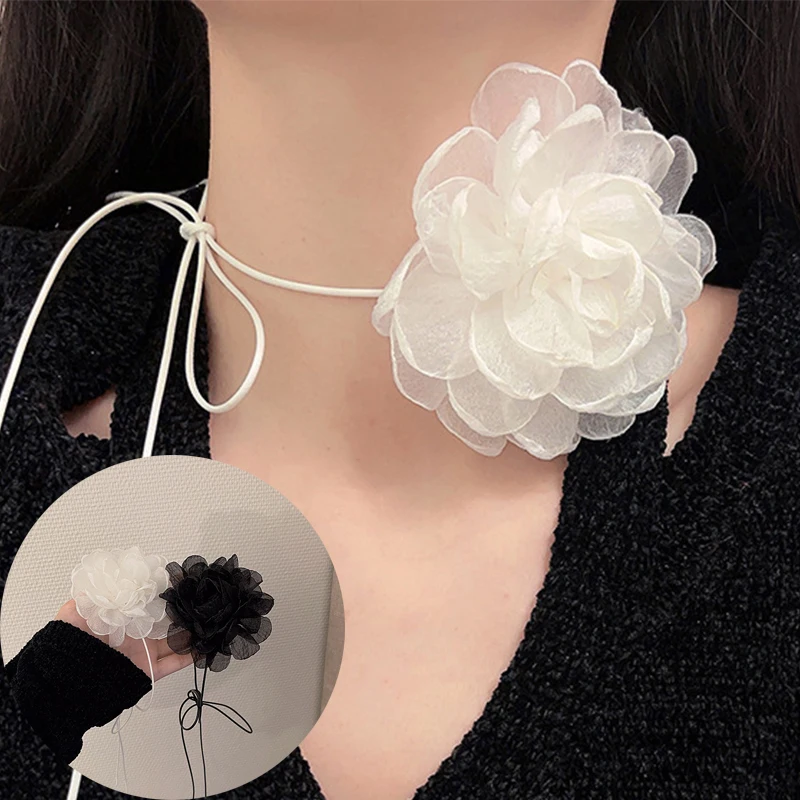 

Thin Strap Ribbon Neck Strap Neck Chain Necklace for Women Black and White Camellia Choker Necklace Cute Ins Retro Style
