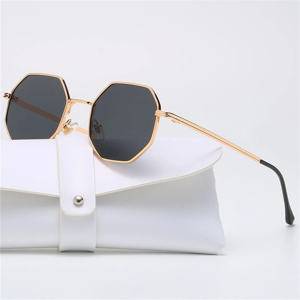 Summer UV Protection Sunglasses Fashion Polygon Sun Glasses for Women Men Trendy Classic Metal Frame Shades Eyewear