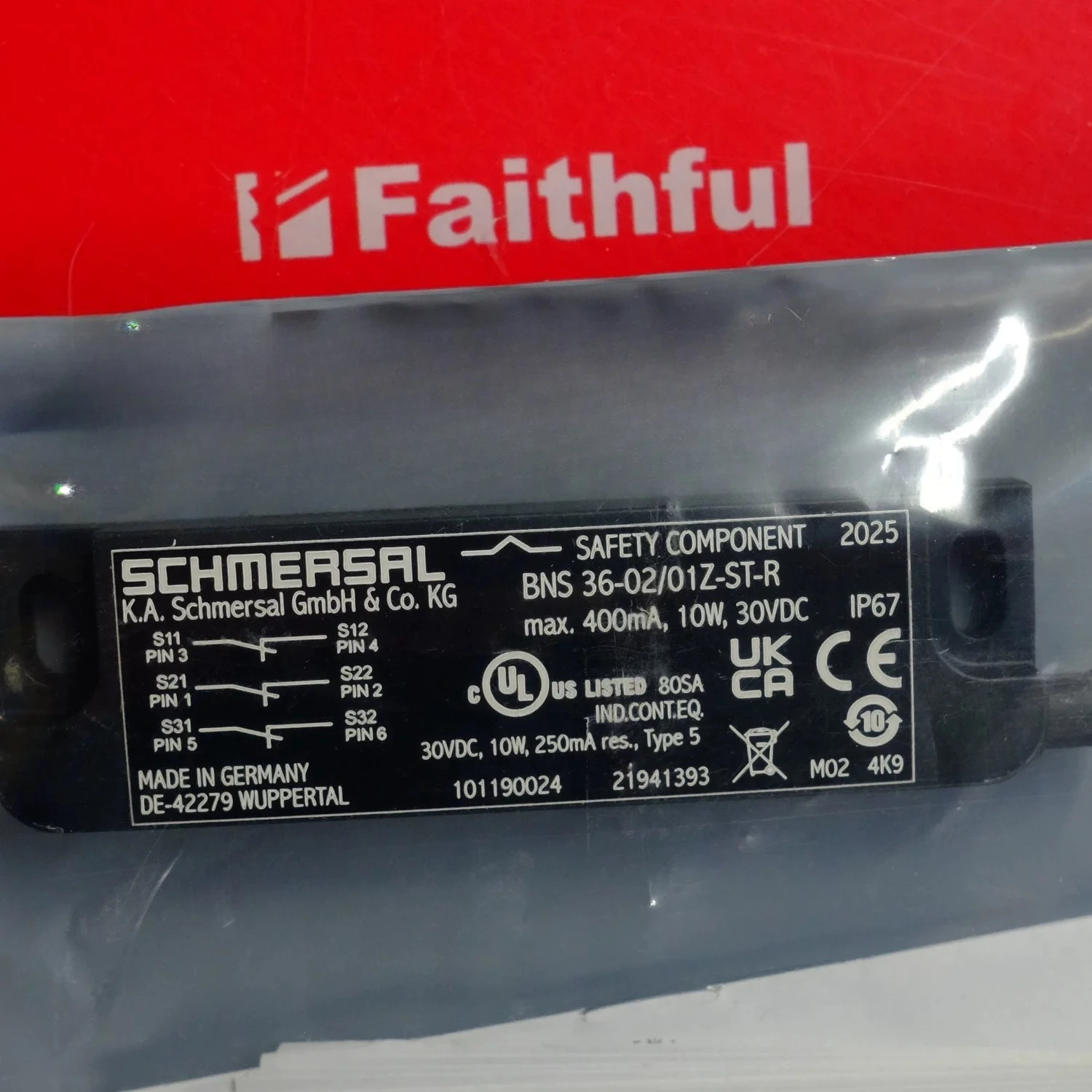 Фото Новый датчик безопасности Schmersal 101190024 BNS 36-02/01 Z-ST-R, 1 шт. №1