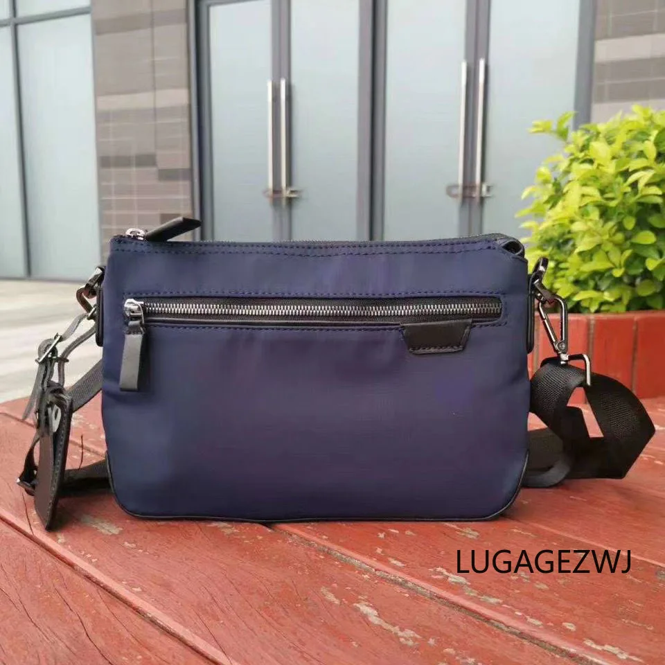 

Famous Brand Business Men's Nylon Small Box Bag Lightweight Men Shoulder Bag Travel Phone Crossbody Bags for Men