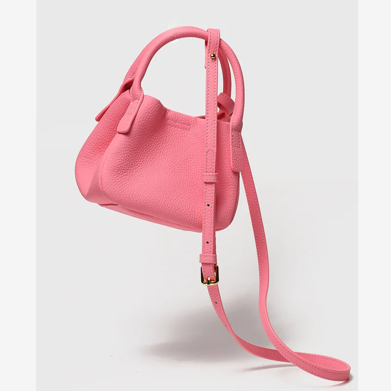 2022 New Luxury Soft Genuine Leather Women's Bag Cream Color Vegetable Basket Lady Handbag Brand Designer Shoulder Fashion Bag