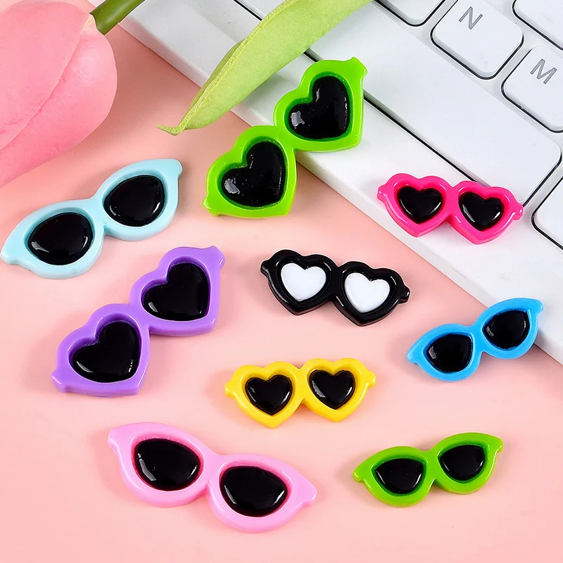

100pcs Colorful Heart Round Glasses Resin Flatback Cabochon Kawaii House Decor Handmade DIY Hair Crafts Accessories Wholesale