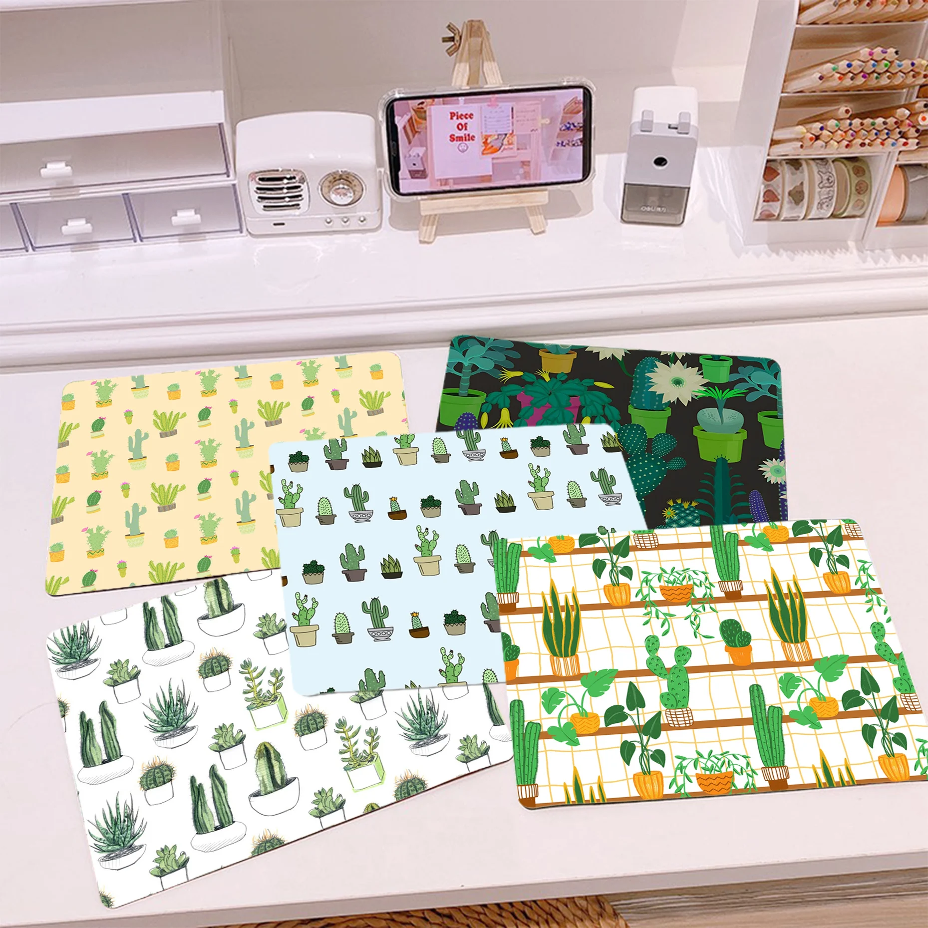 

Летний нескользящий коврик С КАКТУСОМ для компьютерной клавиатуры