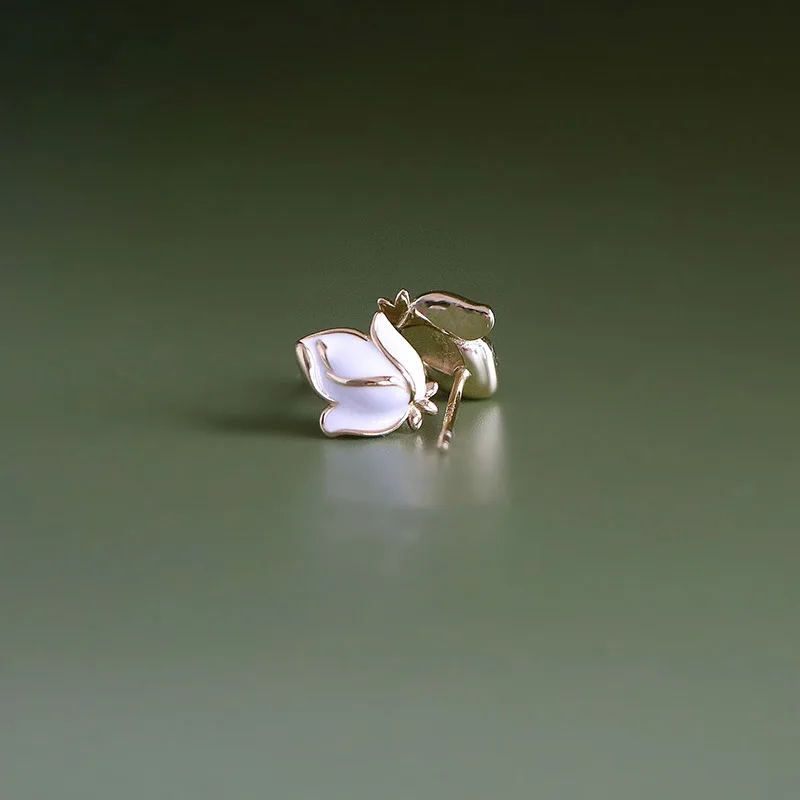 Женские серьги-гвоздики из серебра 925 пробы с эмалью | Украшения и аксессуары