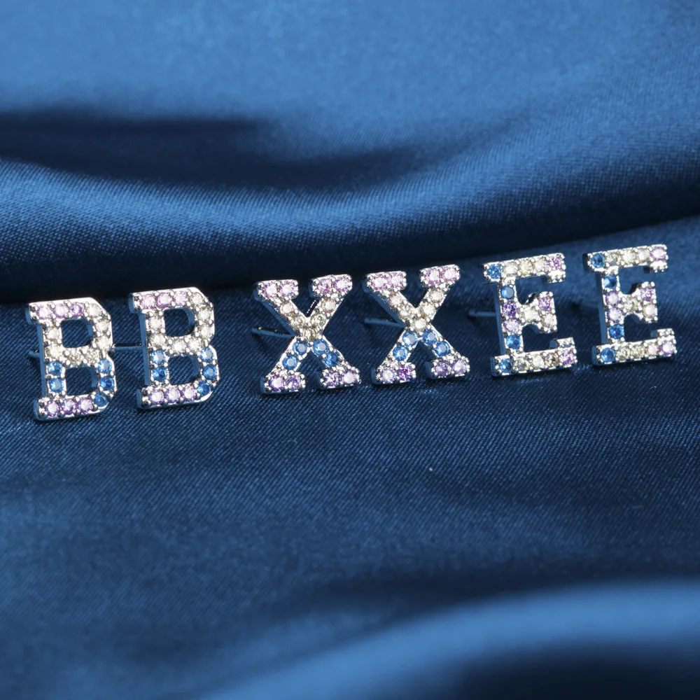 Серьги-гвоздики VG 6 YM с буквами