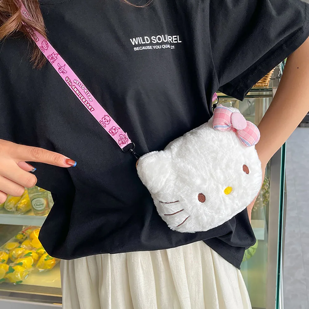 Hello Kitty Cute Face Plush Crossbody Bag