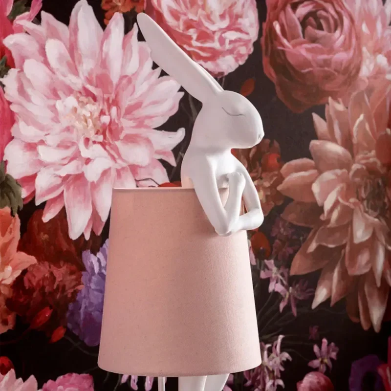 Modern KARE RABBIT Table Lamp Retro Animal Creative Resin Light Bedroom Study Restaurant Art Night Stand Cute Room