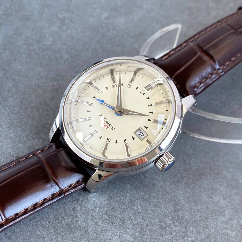 Мужские водонепроницаемые часы с сапфировым стеклом до 20 атм