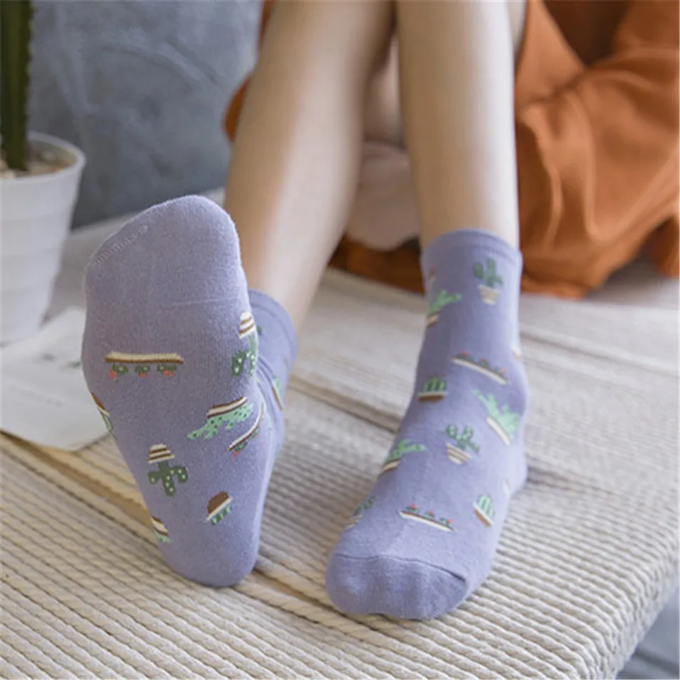 2021 новые носки женские хлопковые простые жаккардовые кактус свежие и дикие