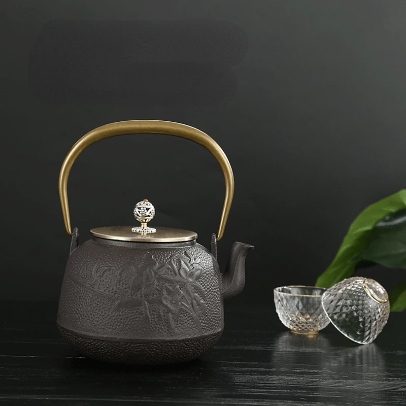 

1.3 L Antique Iron Teapot Health Boiling Water Pot Iron Craft Tea Set Home Boiling Teapot Handmade Carved Pot Home Decoration
