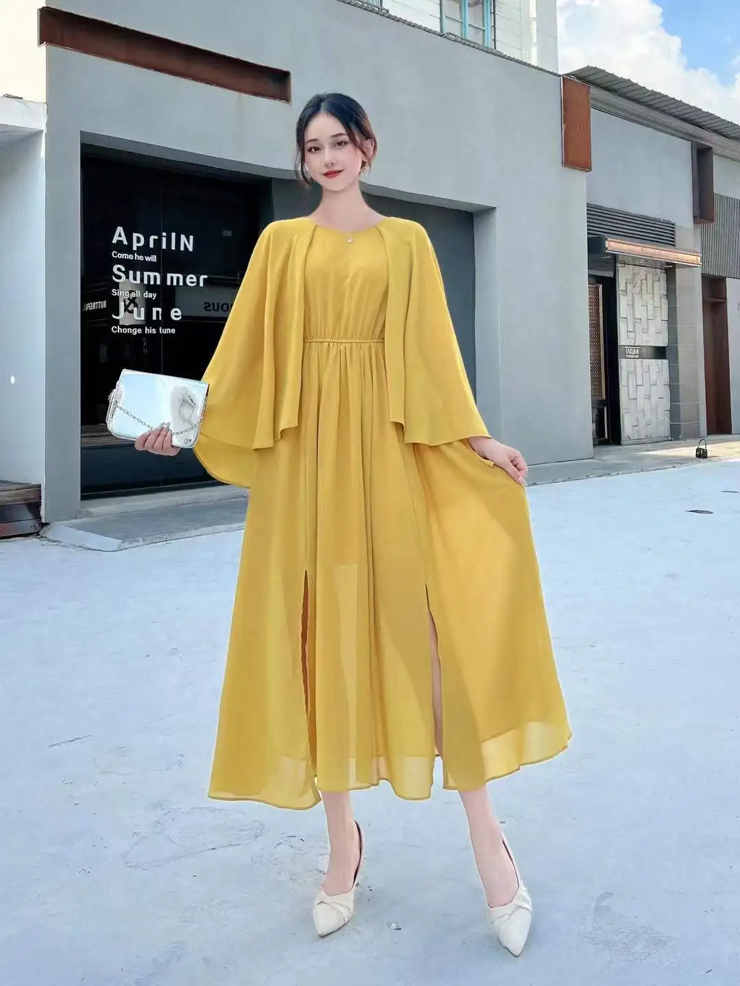 

New Spring Autumn Women Casual Long Dress High Quality Fashion Cloak Sleeves Sexy Split Hem Solid Color Runway Dress