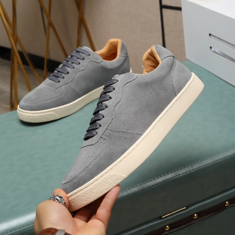 

Designer high-quality men's new retro jogging shoeing breathable light outdoor running tennis shoes flat soles small white Shoes