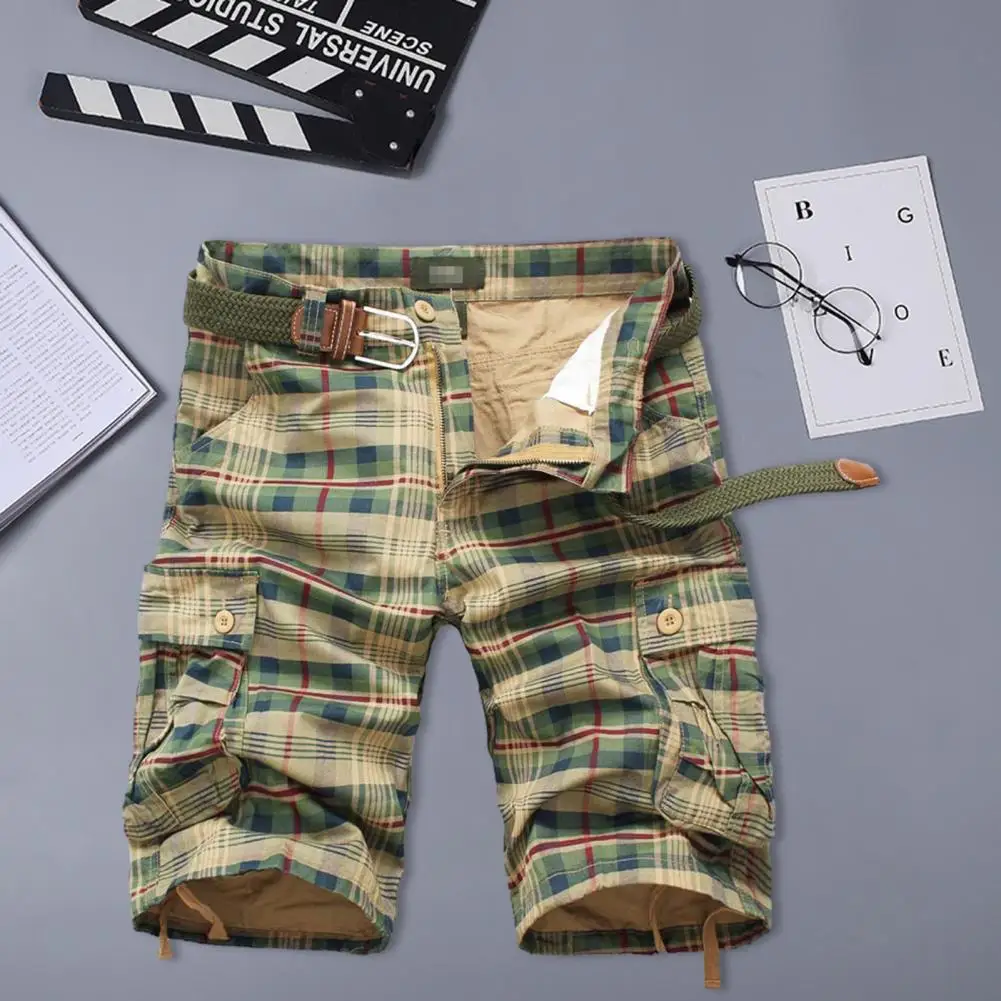 

Men Knee Length Shorts Plaid Print Men's Knee-length Shorts with Multi Pockets Zipper Closure Soft Breathable Casual Streetwear