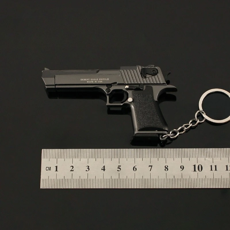Фото Миниатюрный пистолет из сплава, модель 1:3, металлический брелок в виде орла пустыни, кулон, съемный игрушечный орнамент для мужских подарков №4