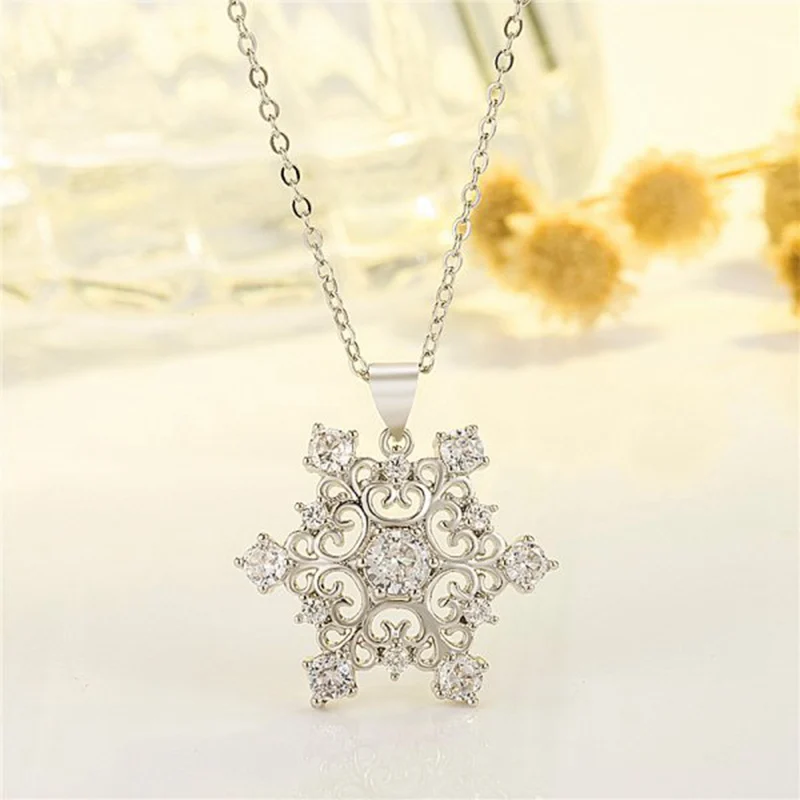 

Romantic Silver Color Christmas Snowflake Pendant Necklace For Women Xmas Gifts Clavicle Chain Zircon Choker Wedding Jewelry