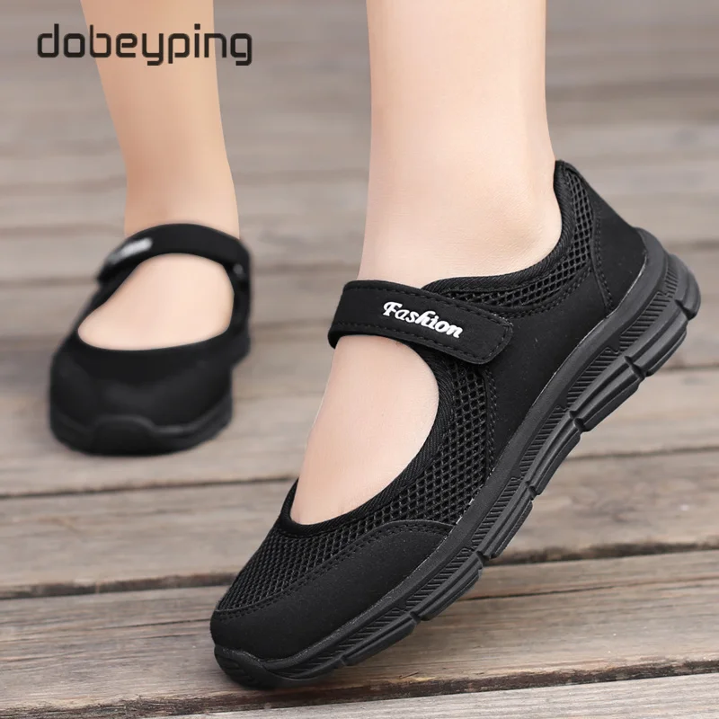 New Women Flats 2022 Spring Summer Ladies Breathable Mesh Flat Shoes Women's Soft Sneakers Female Casual Walking White Shoe