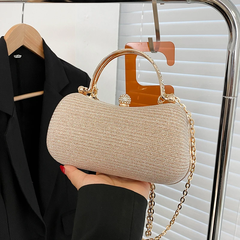 Stylish Dinner Women's Bag 2023 New Chain metal clip luxury design tote party shoulder crossbody bags Handbag for women purse