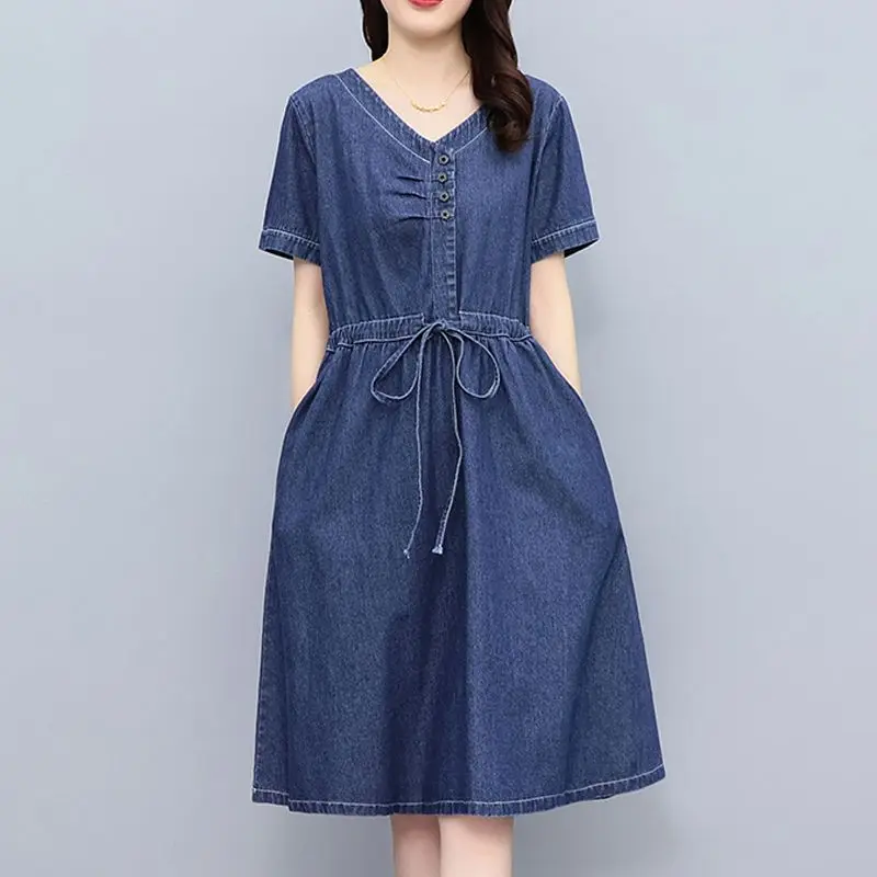 

2023 Summer Women's Mid Length Denim Dresses Short Sleeve V-neck Loose Drawstring Appear Thin Knee Length Denim/cotton 71-80%