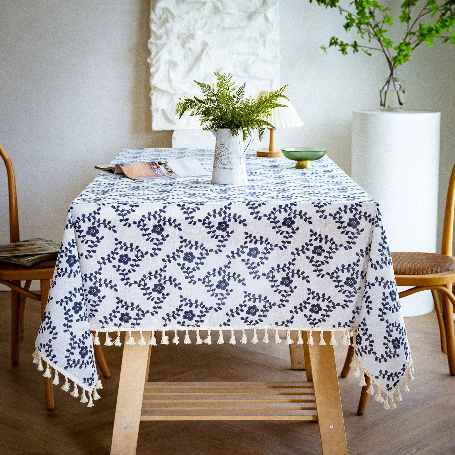 

Tablecloth Retro Blue Flower Tassel Cotton and Linen Rectangular Dustproof Coffee Table Cloth Cover Towel Home Decoration