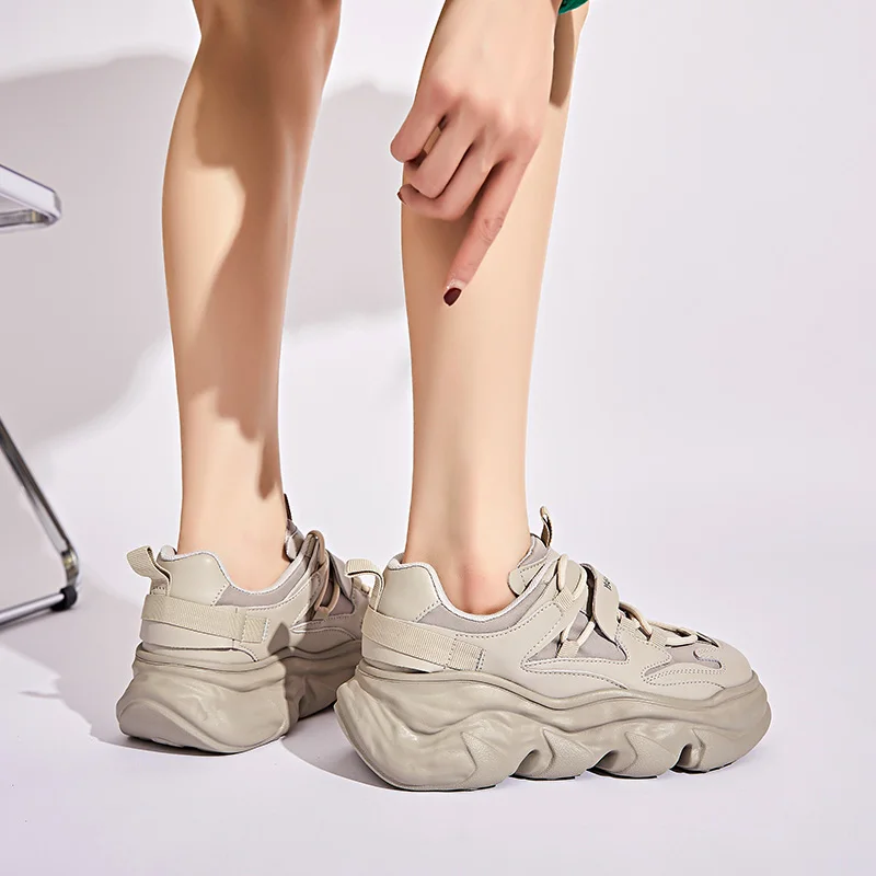 

2023 New Women Sneakers Cross-Tied Platforms Square Med Heel Four Season Casual Students Sports Shoes Woman