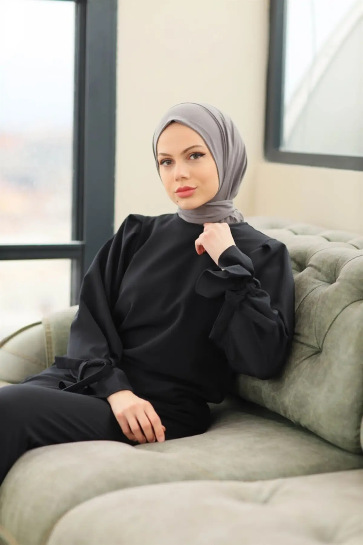 

Женский хиджаб с норковыми заклепками, шарф с узором в виде костей, шаль, квадратная прочная шаль из полиэстера с капюшоном и складками