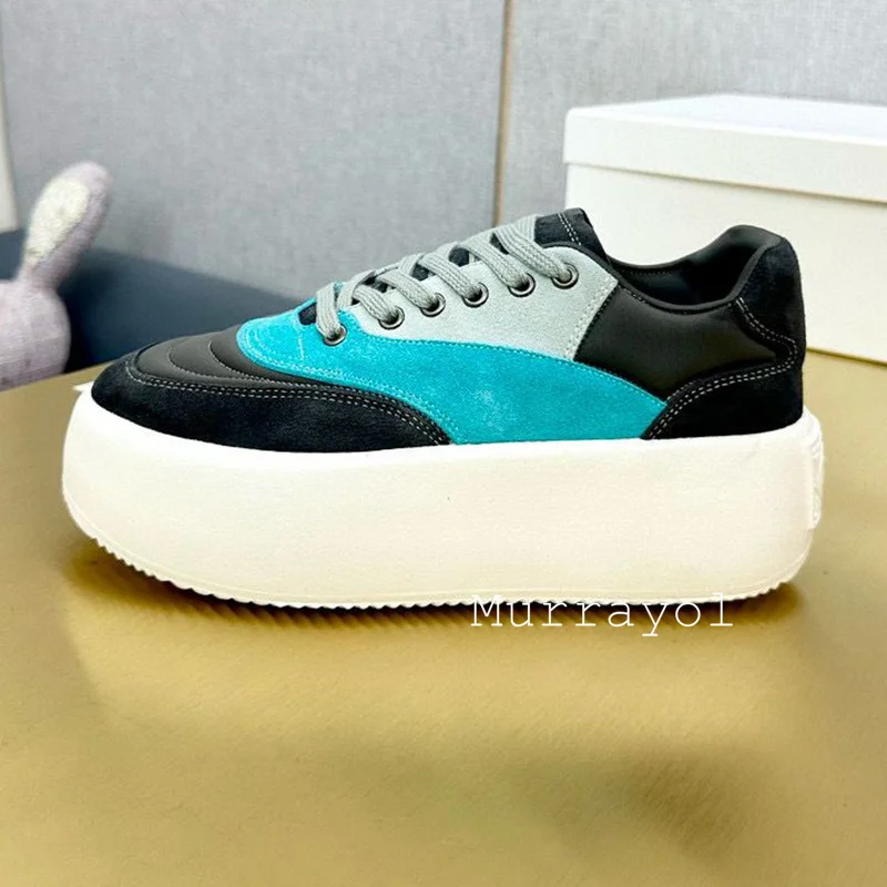 Кроссовки женские на шнуровке повседневная обувь толстой подошве с круглым