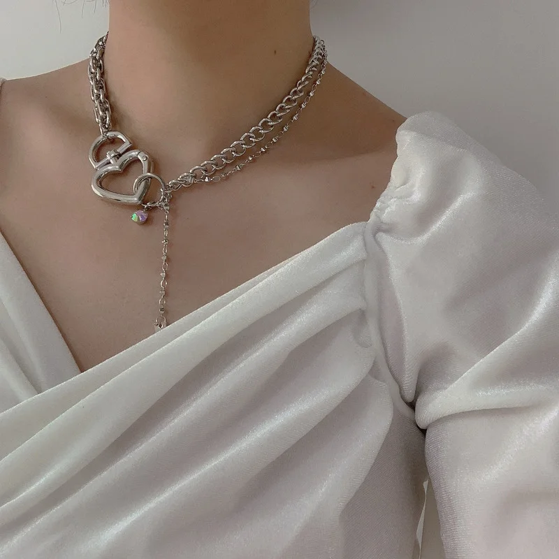 

Korean Fashion Elegant Lock Love Heart Crystal Pendants Necklace for Women Cool Layered Neck Chains Anniversary Wedding Choker