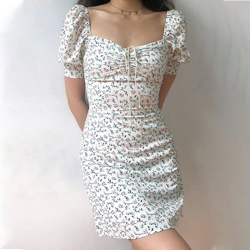 

Милое женское облегающее мини-платье с цветочным принтом, элегантное платье с коротким пышным рукавом, высокой талией, завязками спереди и рюшами