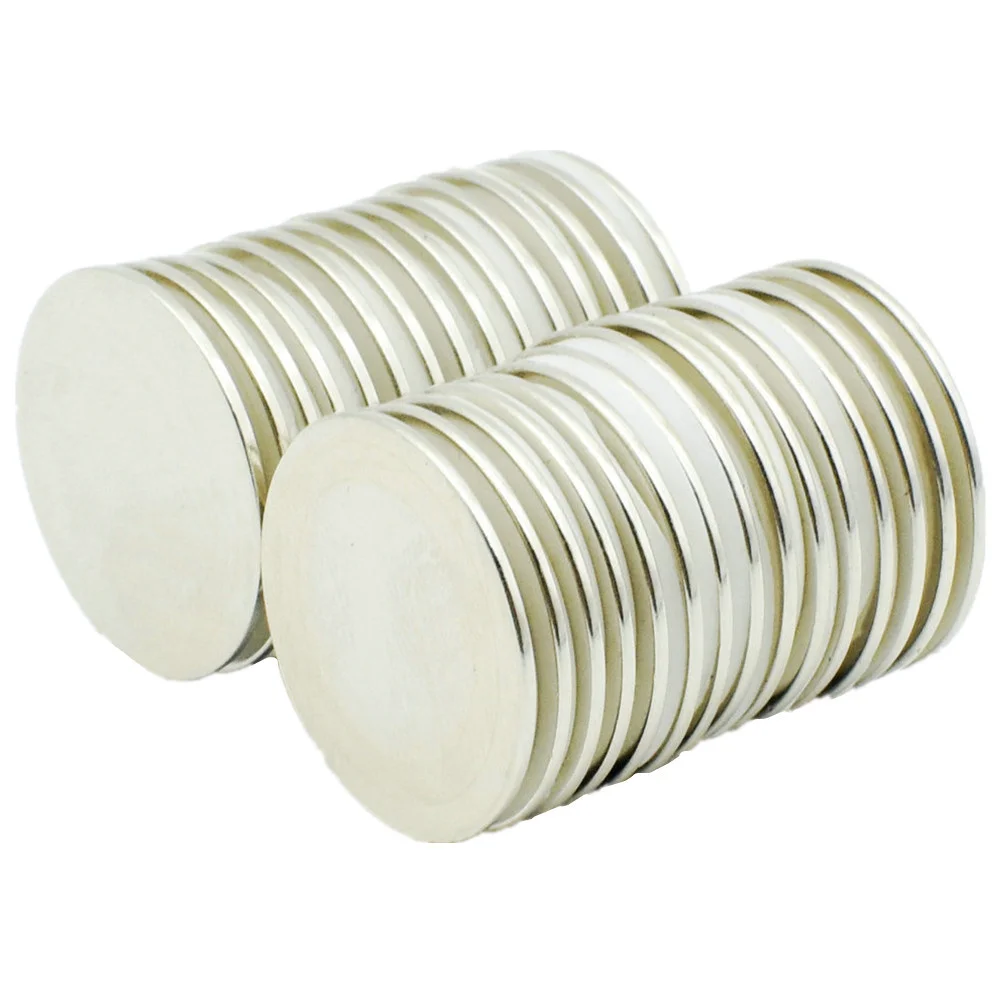 

Дисковый магнит NdFeB диаметром 3/4 и x1/32 и толщиной 19,05x0,79 мм, неодимовые постоянные магниты класс N42 NiCuNi, Аксиально Намагниченные 30 шт.